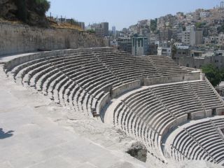 amphitheatre 2